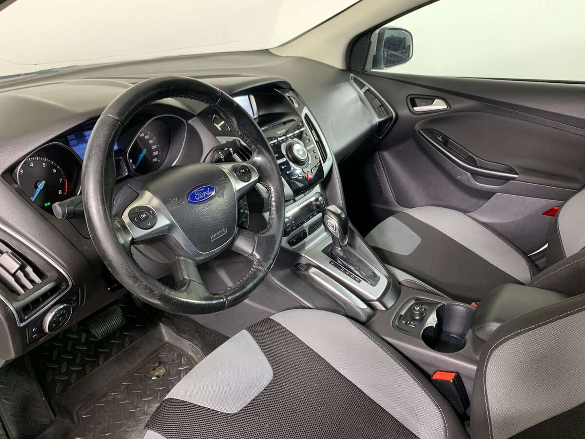 Ford Focus, 2012 Фото №11