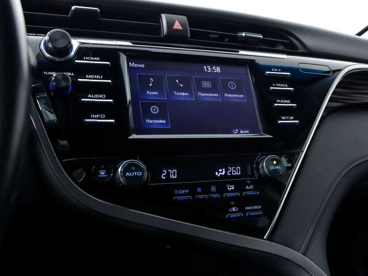 Toyota Camry, 2018 Фото №14