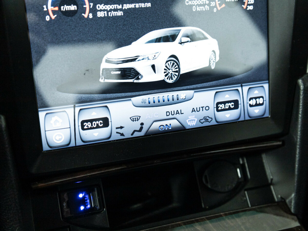 Toyota Camry VII (XV50) Рестайлинг 2, 2017 Фото №15