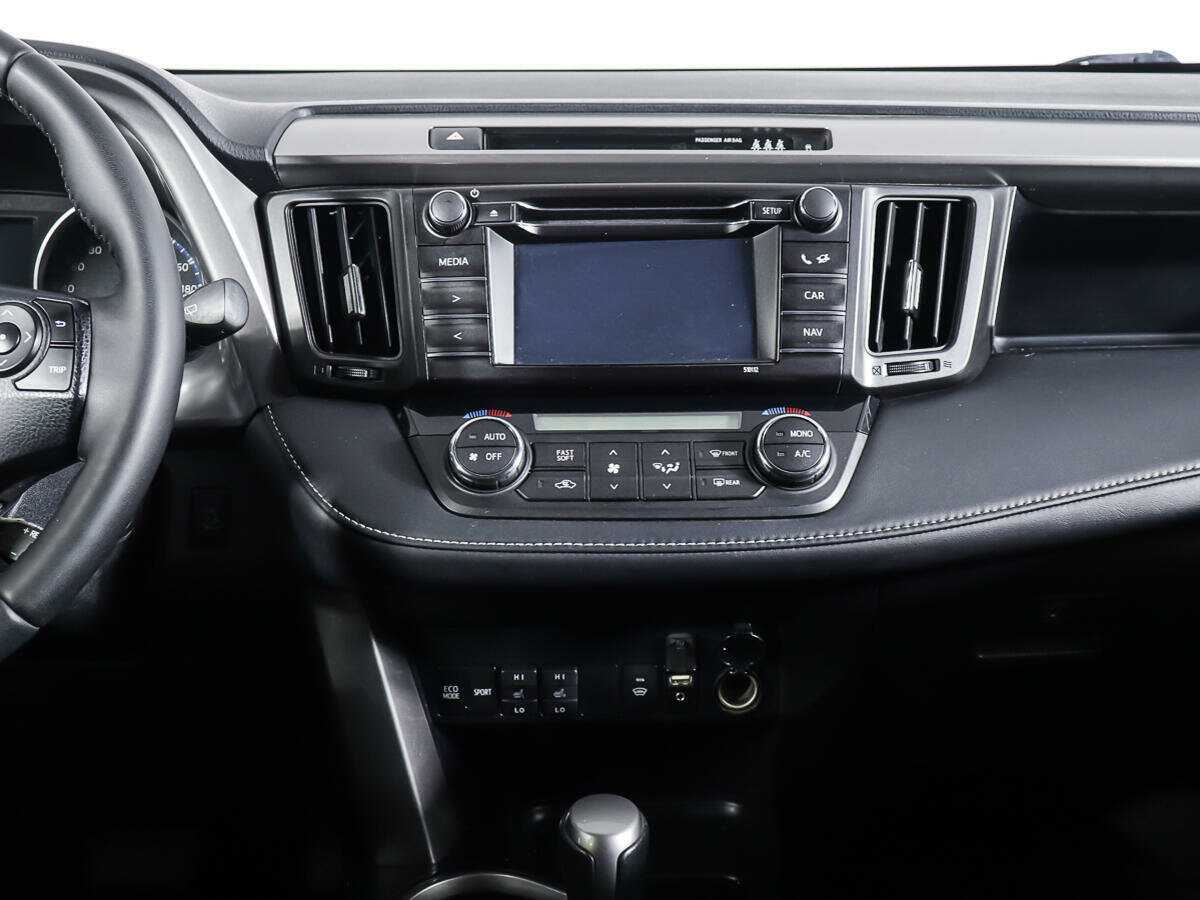 Toyota RAV4, 2016 Фото №10