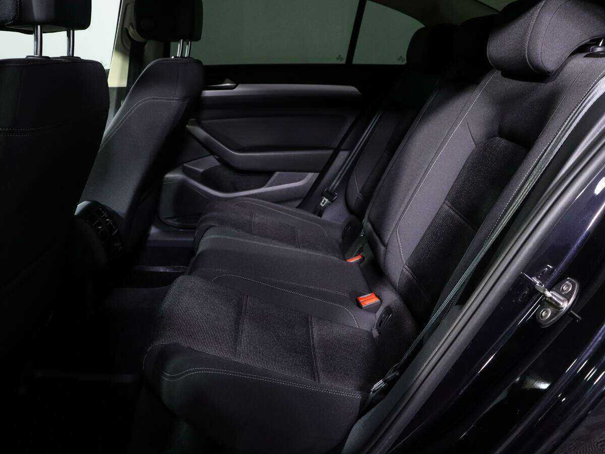 Volkswagen Passat, 2015 Фото №10