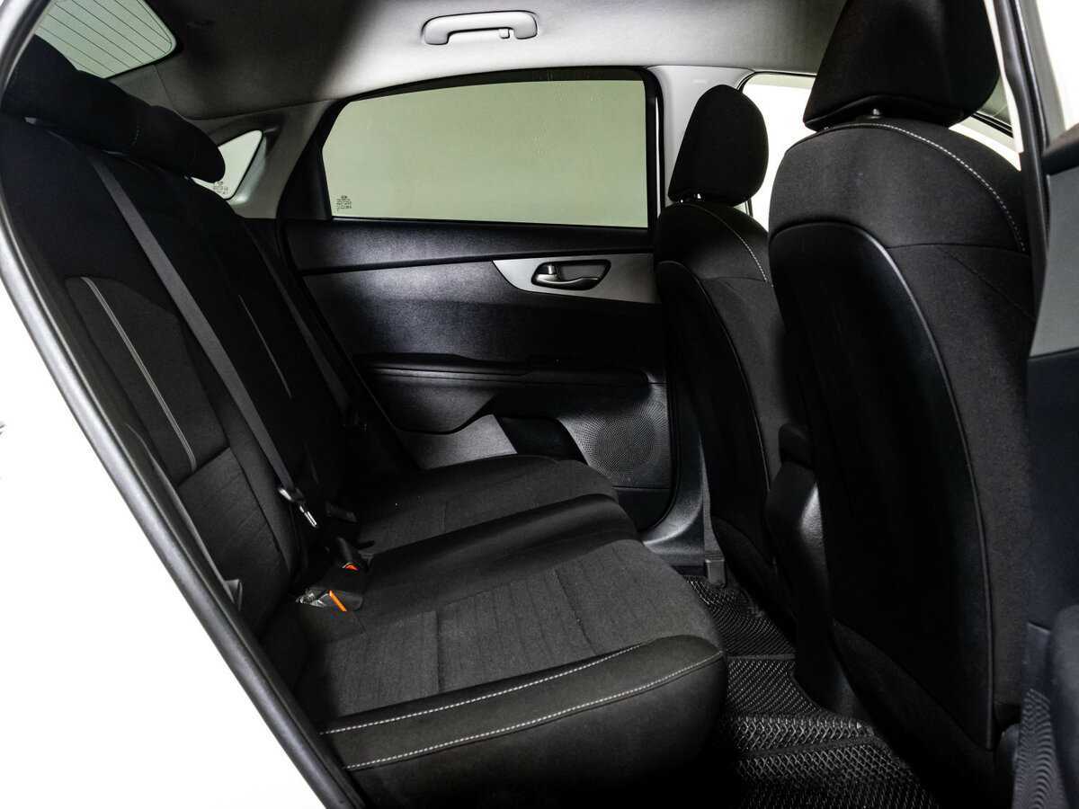Kia Cerato, 2020 Фото №13