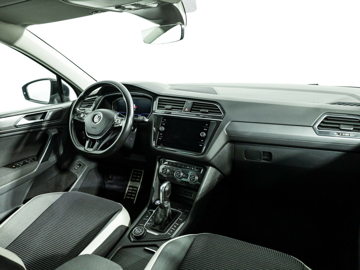 Volkswagen Tiguan II, 2019 Фото №9