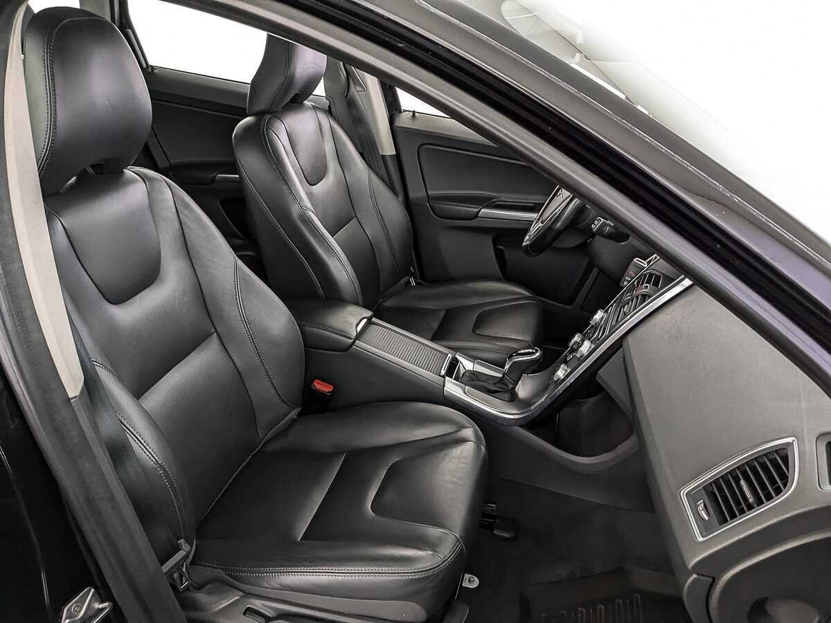 Volvo XC60, 2017 Фото №22