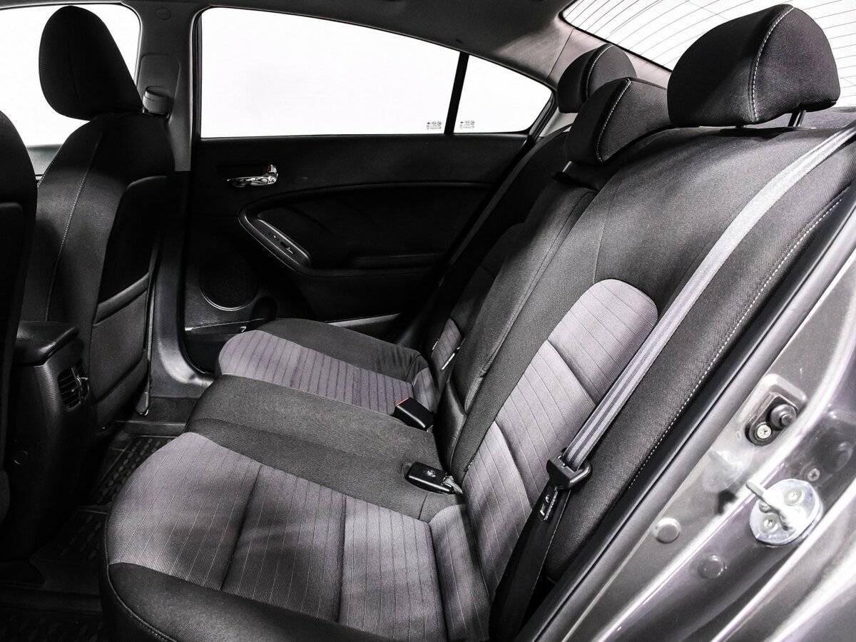 Kia Cerato, 2015 Фото №14