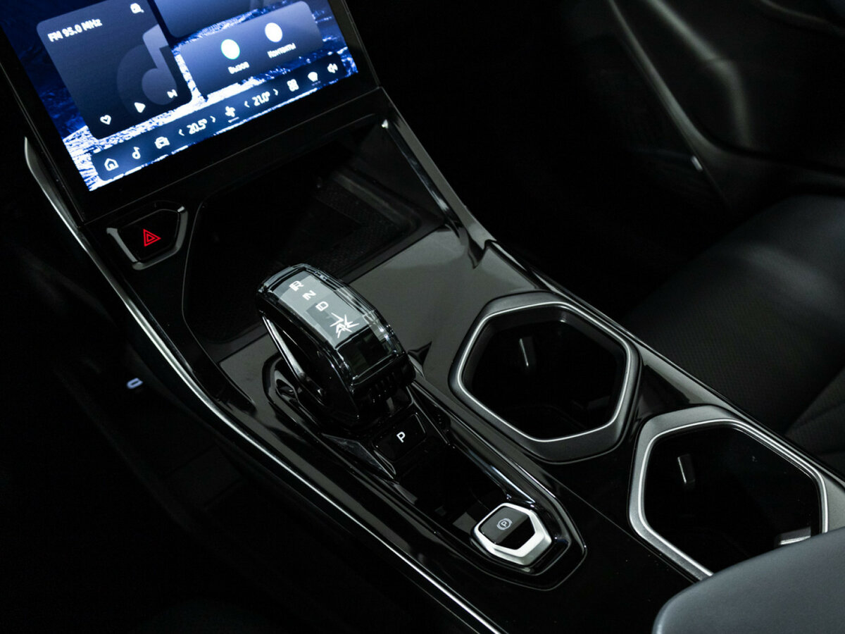 Geely Atlas II, 2024 Фото №17