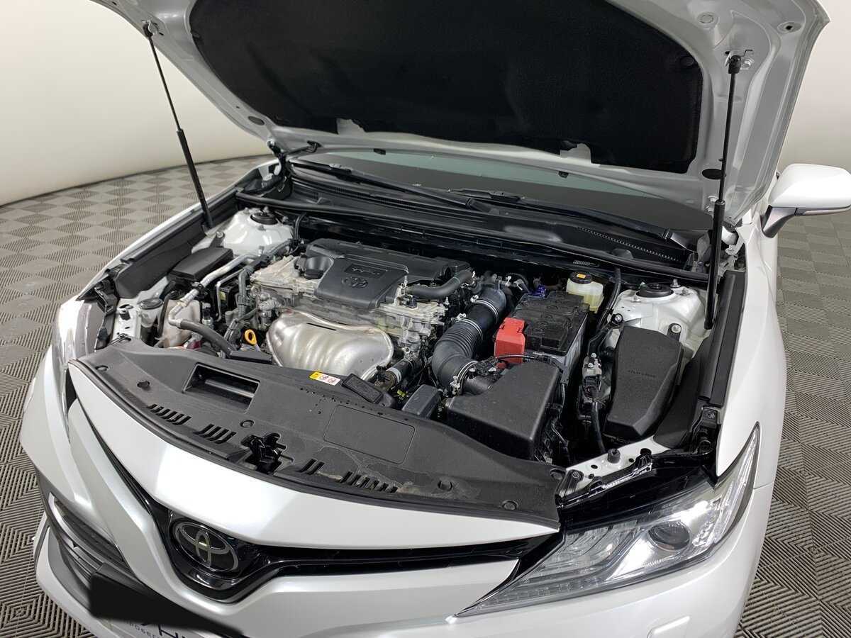 Toyota Camry, 2020 Фото №11