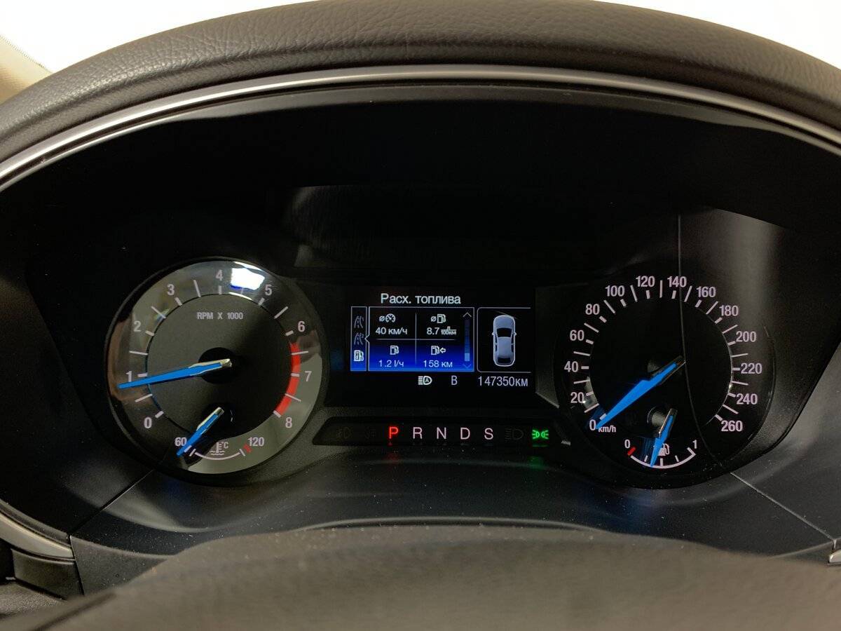 Ford Mondeo, 2018 Фото №14