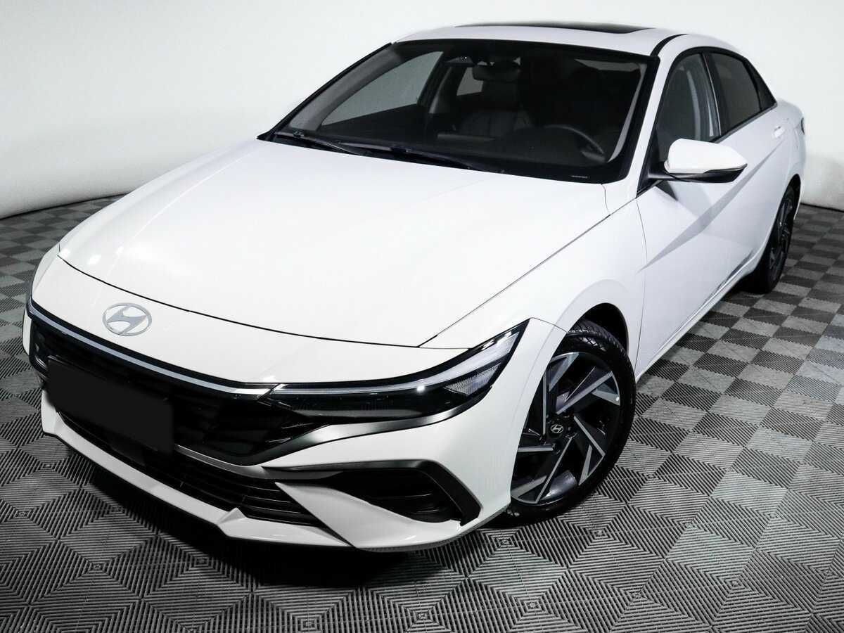 Hyundai Elantra, 2023 Фото №17