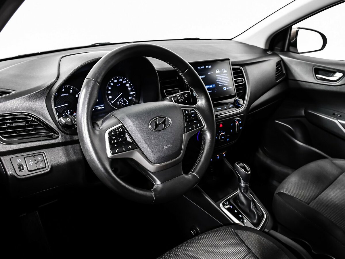 Hyundai Solaris II Рестайлинг, 2020 Фото №11