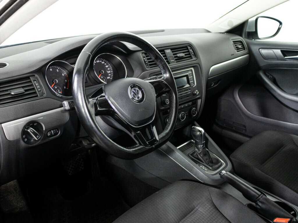 Volkswagen Jetta, 2016 Фото №11