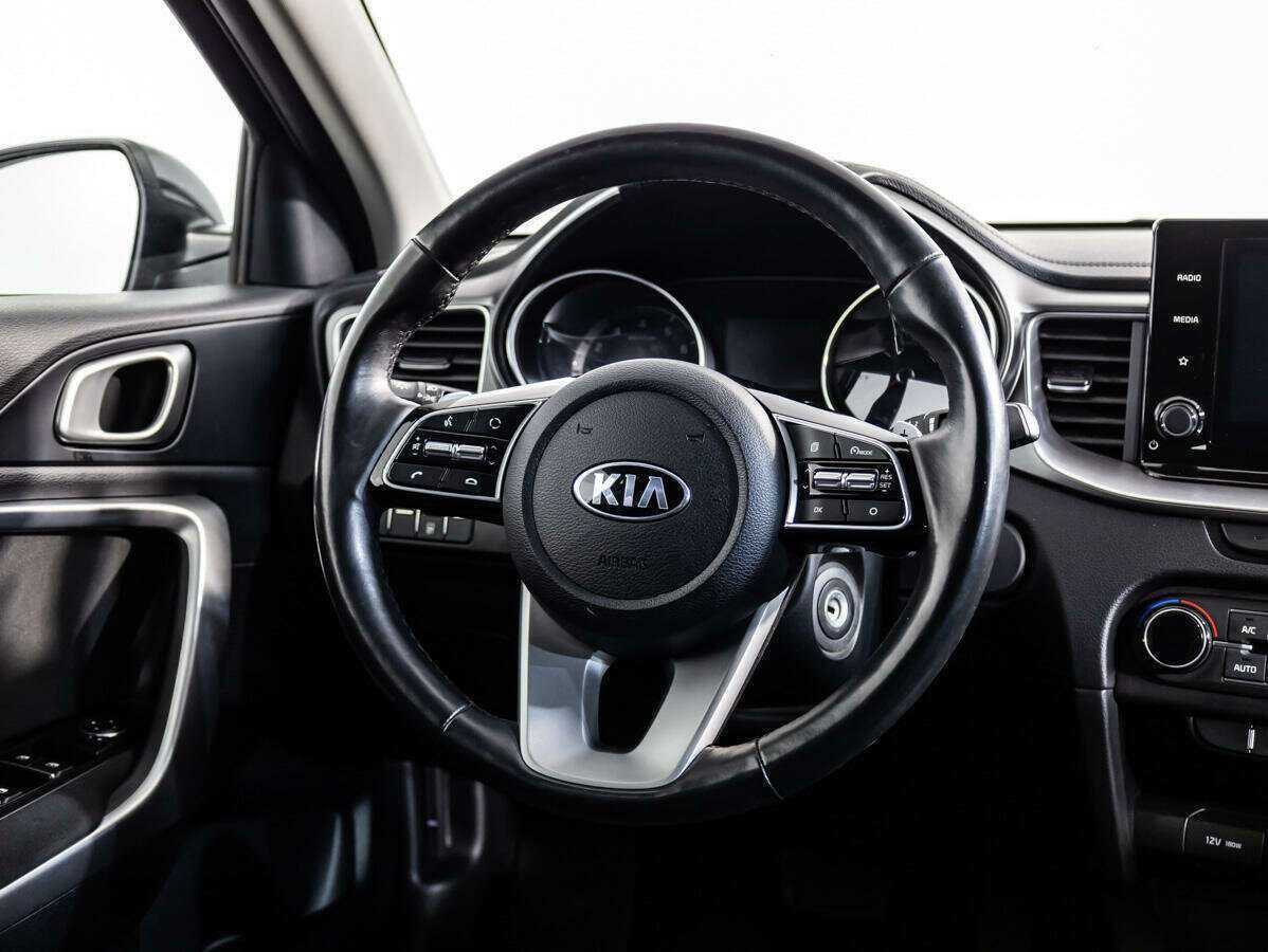 Kia Ceed, 2020 Фото №10