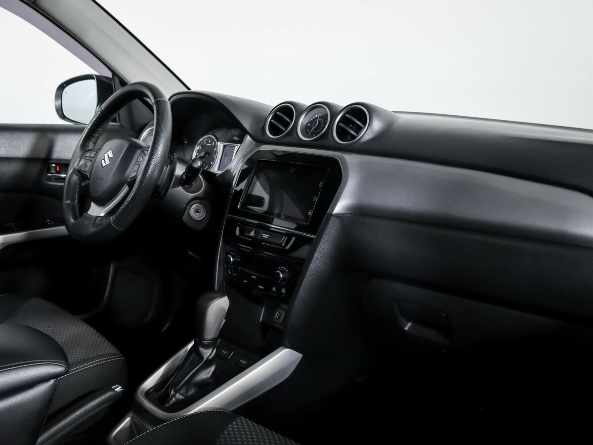 Suzuki Vitara II, 2016 Фото №7