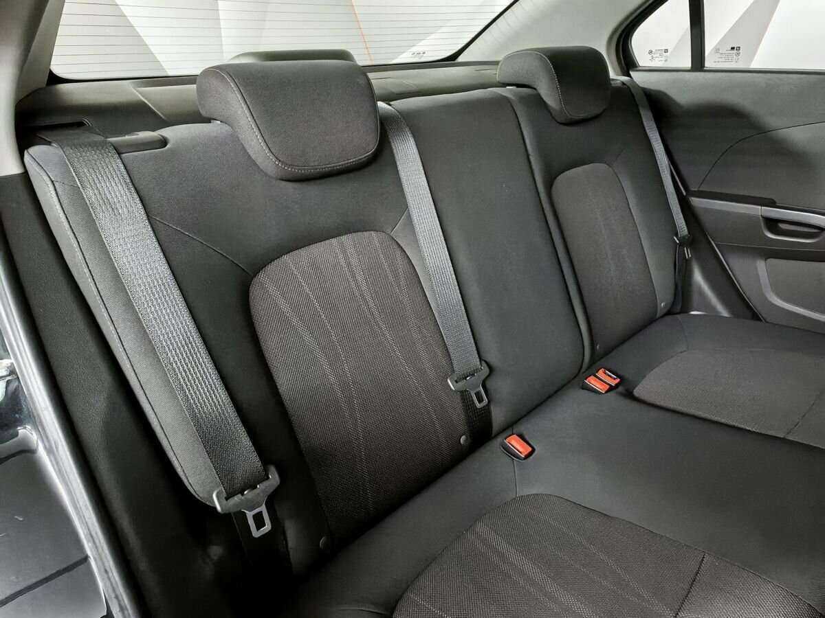 Chevrolet Aveo, 2012 Фото №11