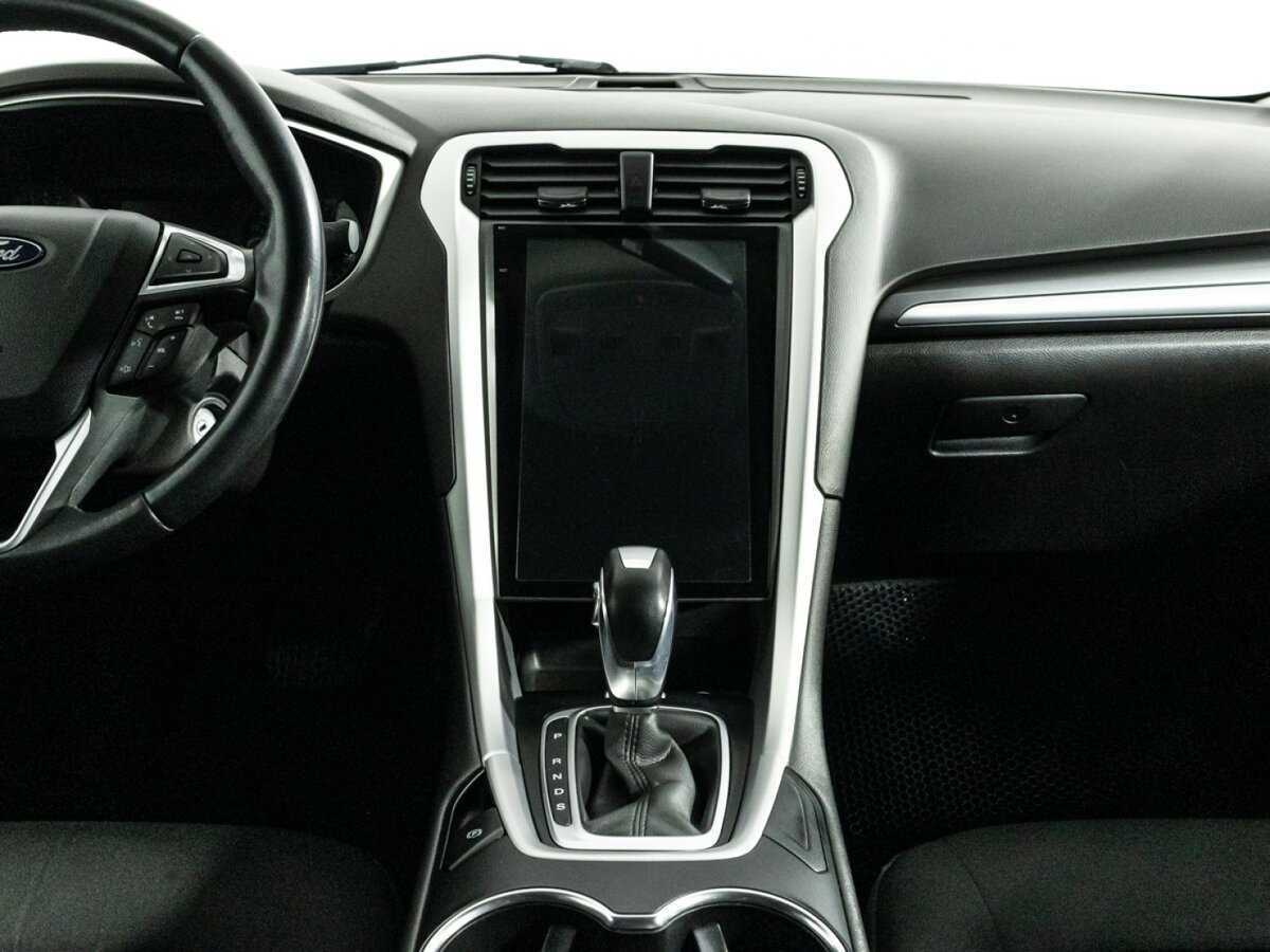 Ford Mondeo, 2018 Фото №14