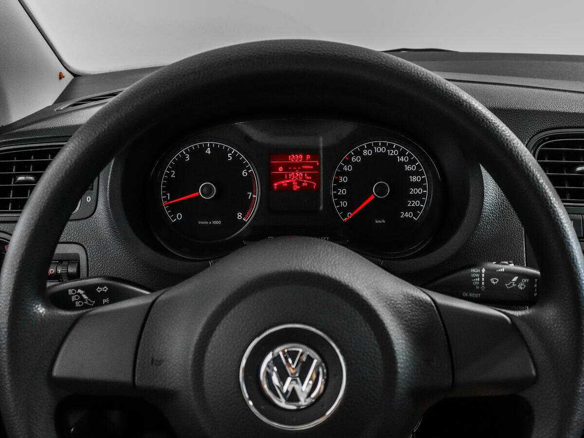 Volkswagen Polo, 2012 Фото №15