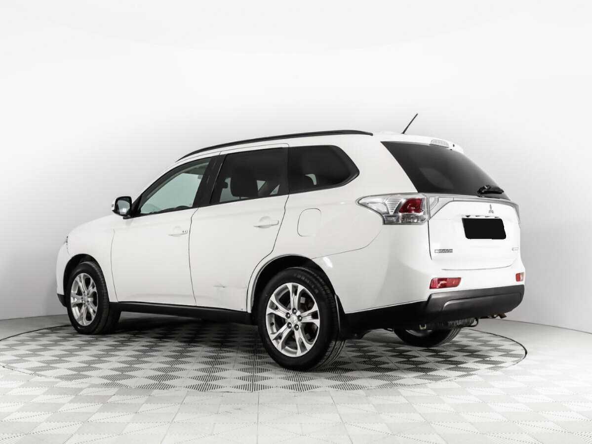 Mitsubishi Outlander, 2014 Фото №7