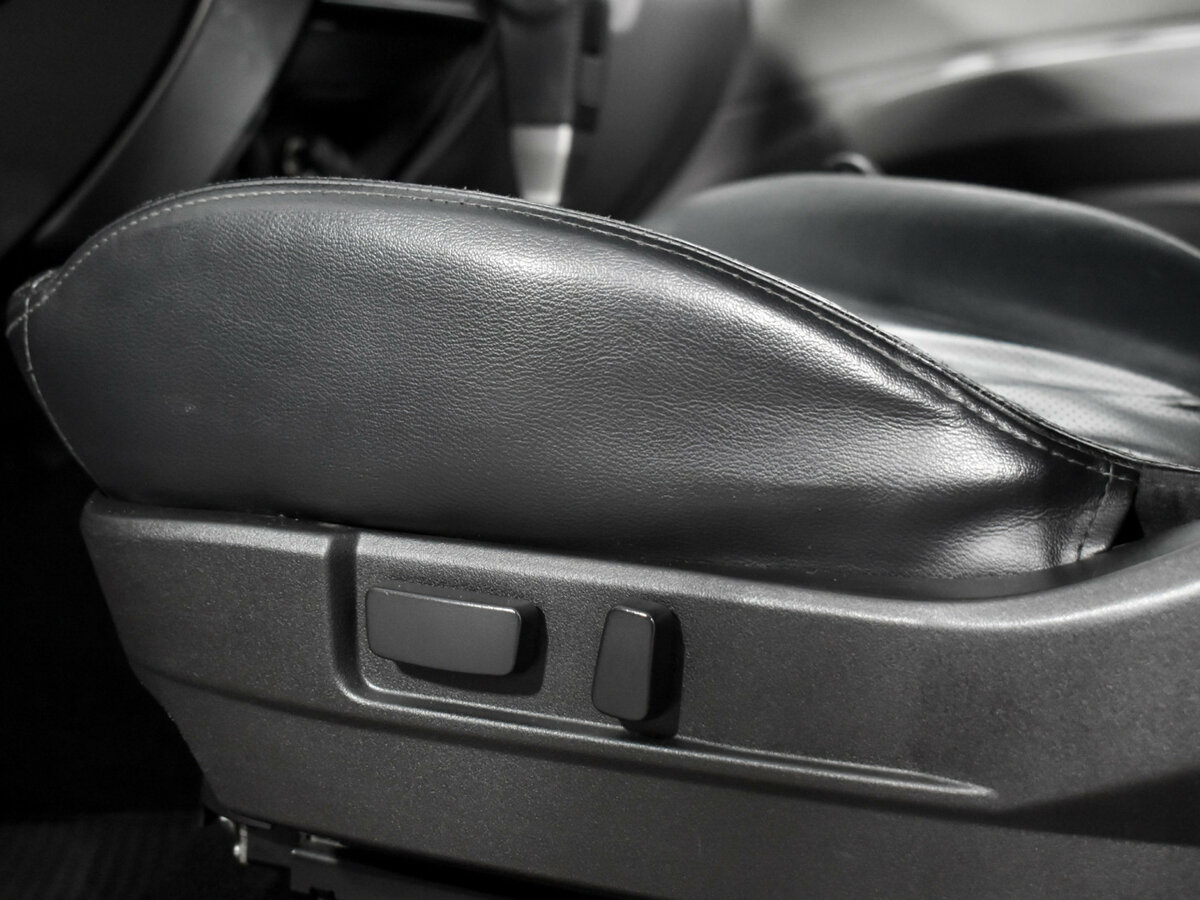 Mitsubishi Pajero Sport II Рестайлинг, 2013 Фото №8