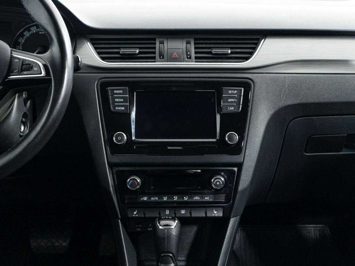 Skoda Rapid, 2017 Фото №14