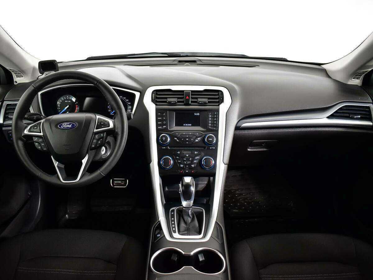 Ford Mondeo, 2018 Фото №12