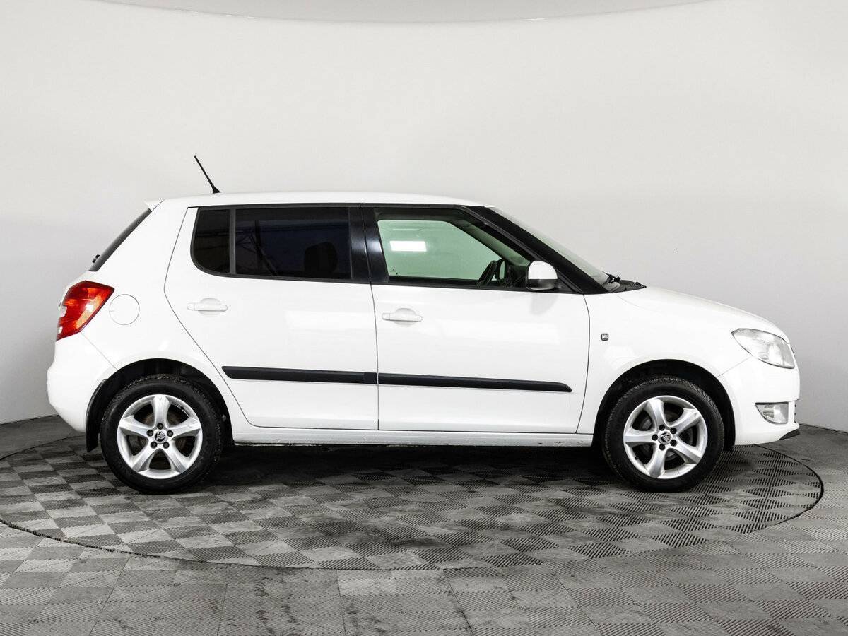 Skoda Fabia, 2013 Фото №4