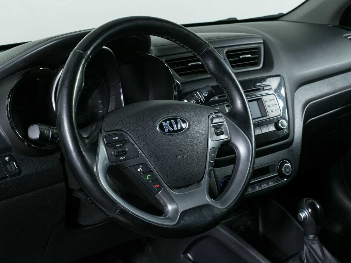 Kia Rio, 2016 Фото №12