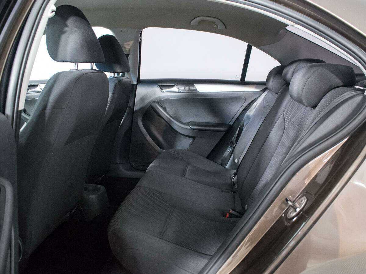 Volkswagen Jetta, 2012 Фото №10