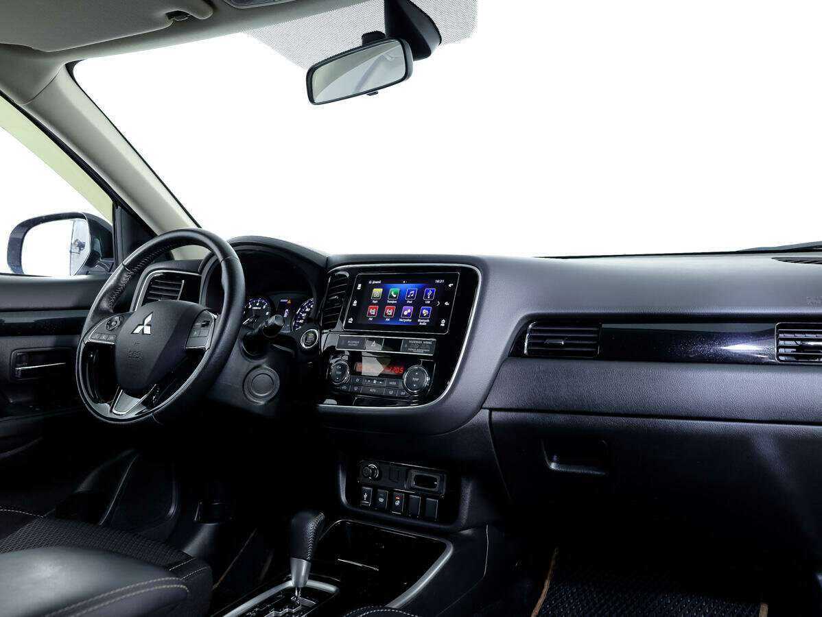 Mitsubishi Outlander, 2018 Фото №9