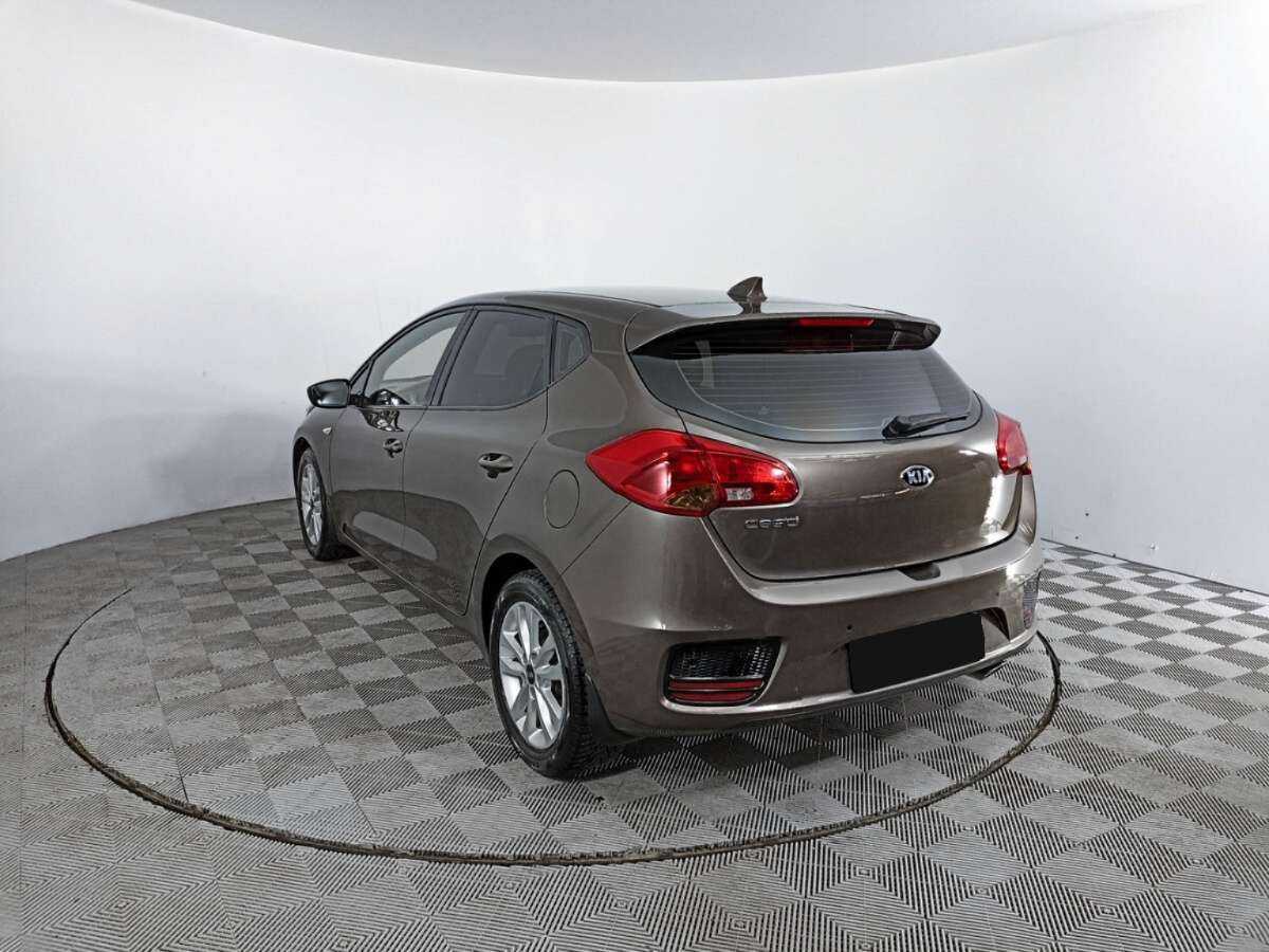 Kia Ceed, 2018 Фото №7