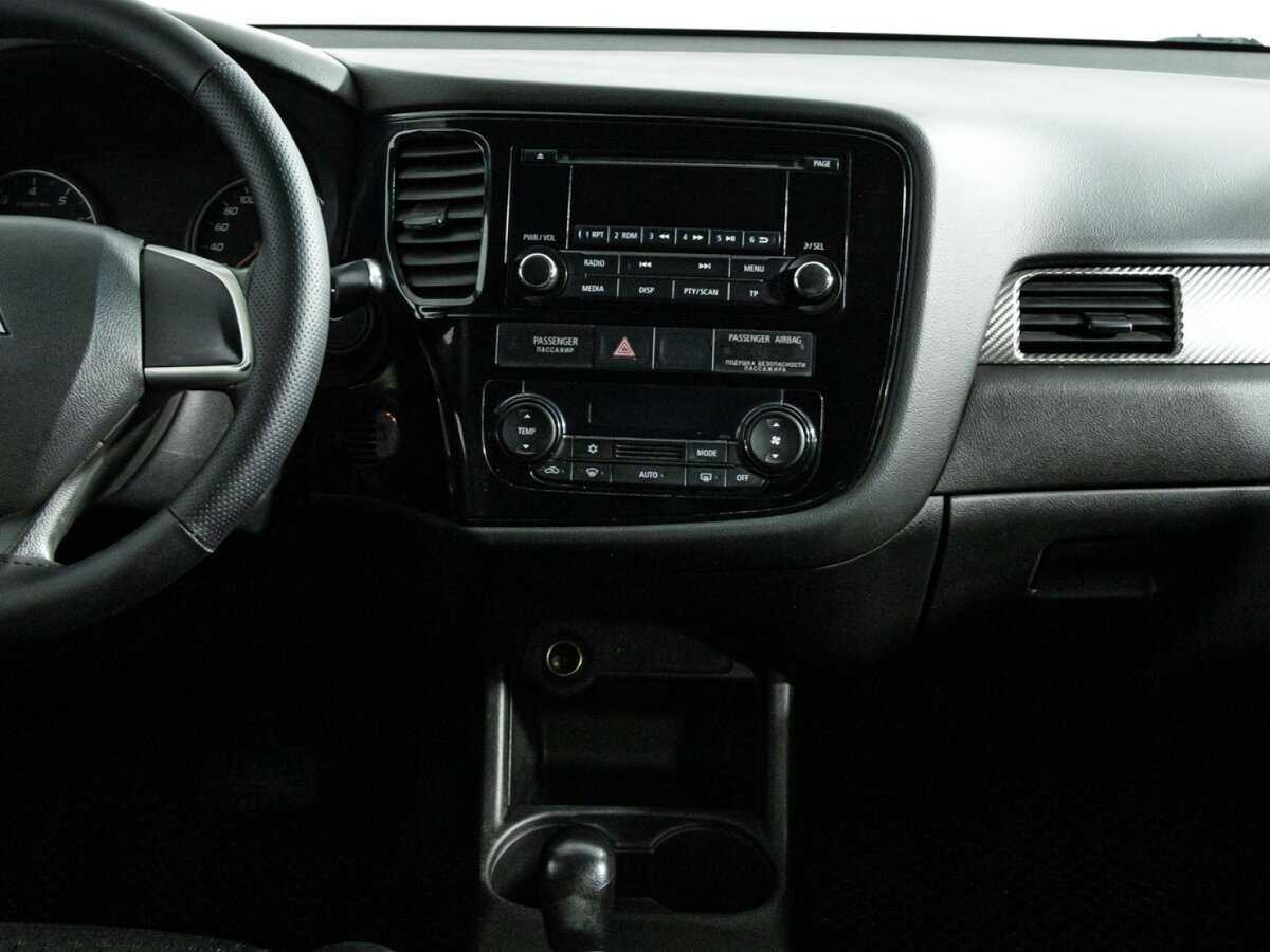 Mitsubishi Outlander, 2013 Фото №14