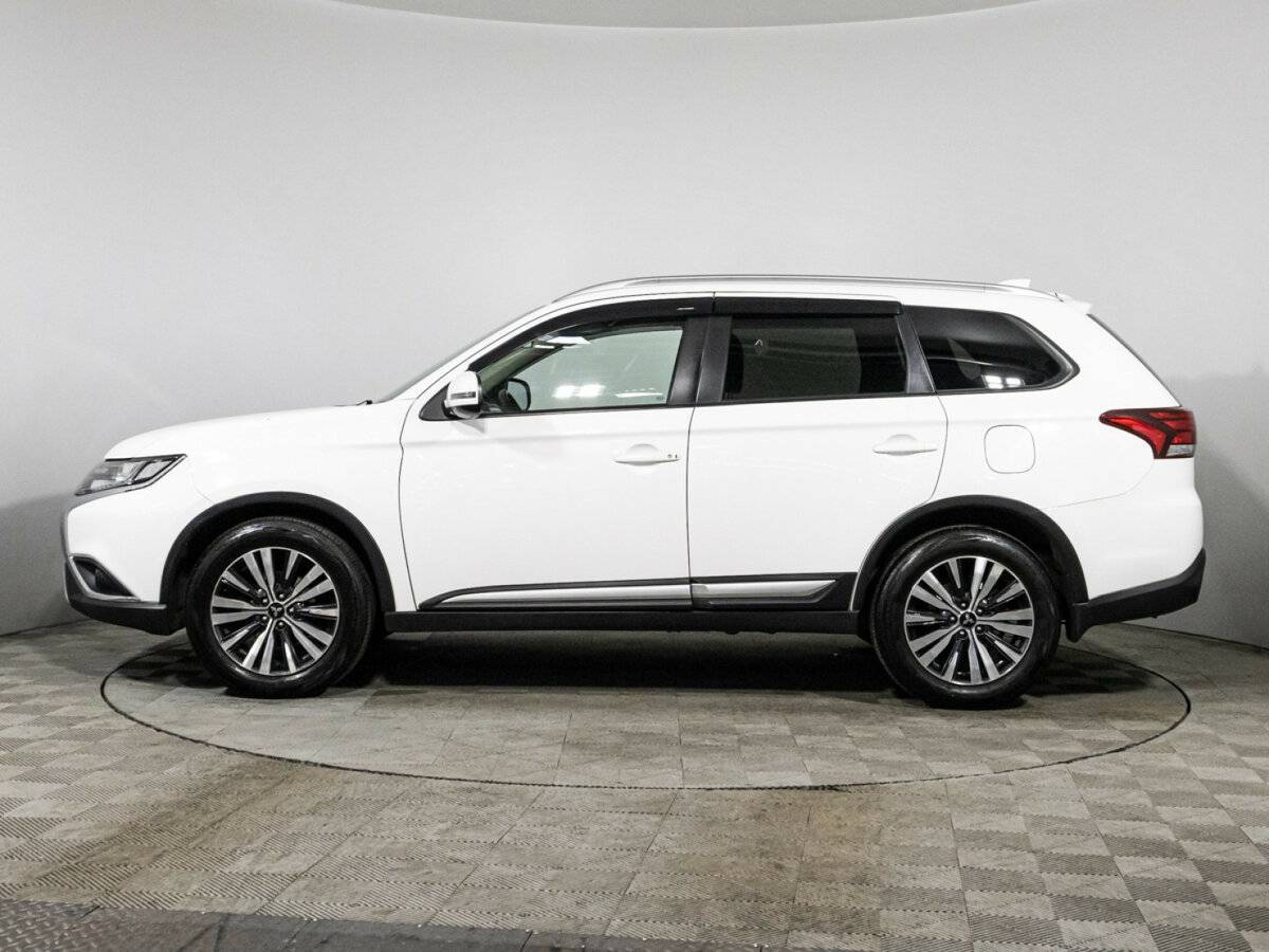 Mitsubishi Outlander, 2018 Фото №8