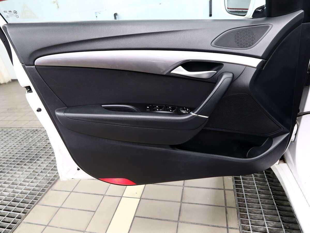 Hyundai i40, 2014 Фото №8