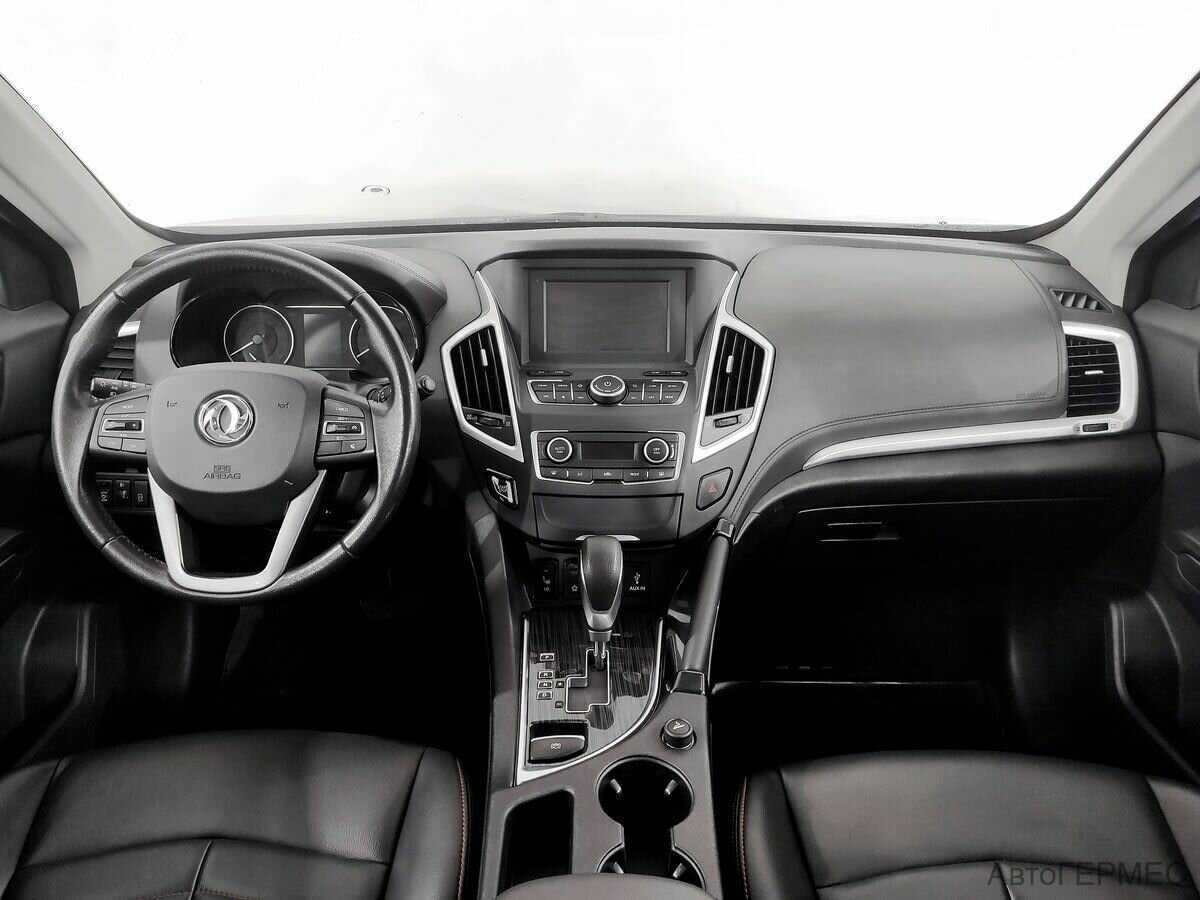 Dongfeng AX7, 2018 Фото №5