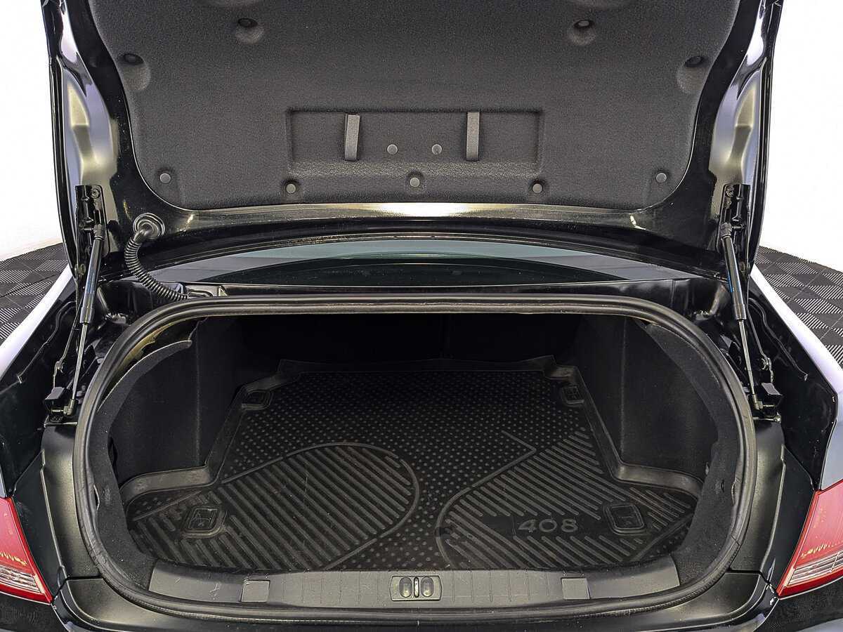 Peugeot 408, 2016 Фото №10