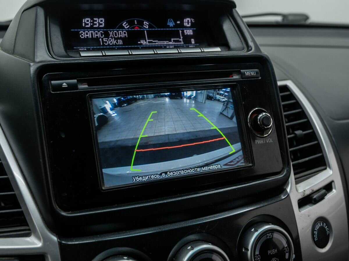 Mitsubishi Pajero Sport, 2014 Фото №19