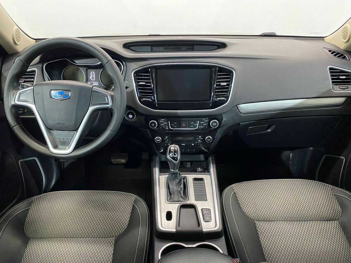 Geely Emgrand X7, 2019 Фото №9