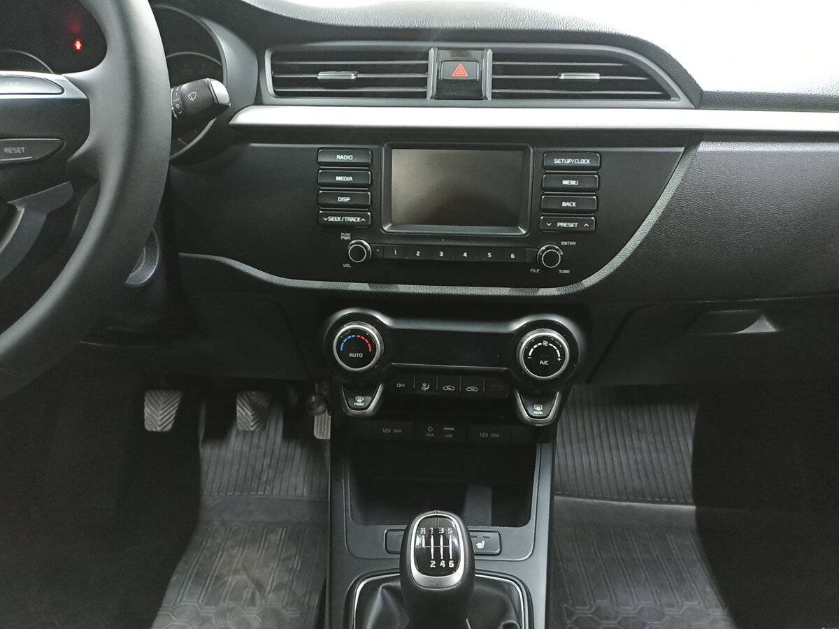 Kia Rio, 2019 Фото №15
