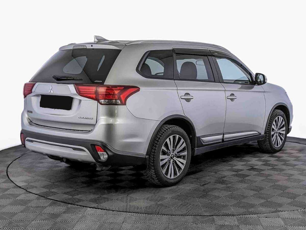 Mitsubishi Outlander, 2020 Фото №5