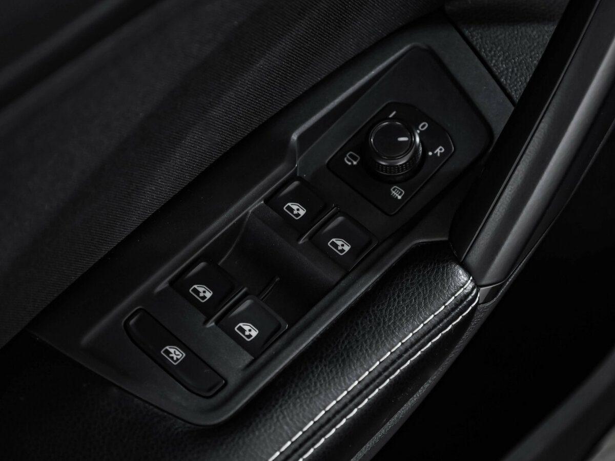 Volkswagen Tiguan II, 2019 Фото №20