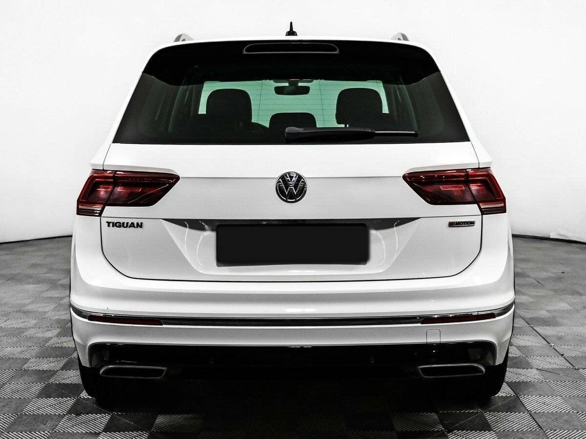 Volkswagen Tiguan, 2018 Фото №6