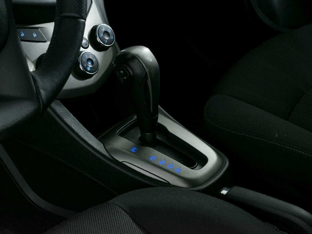 Chevrolet Aveo, 2012 Фото №14