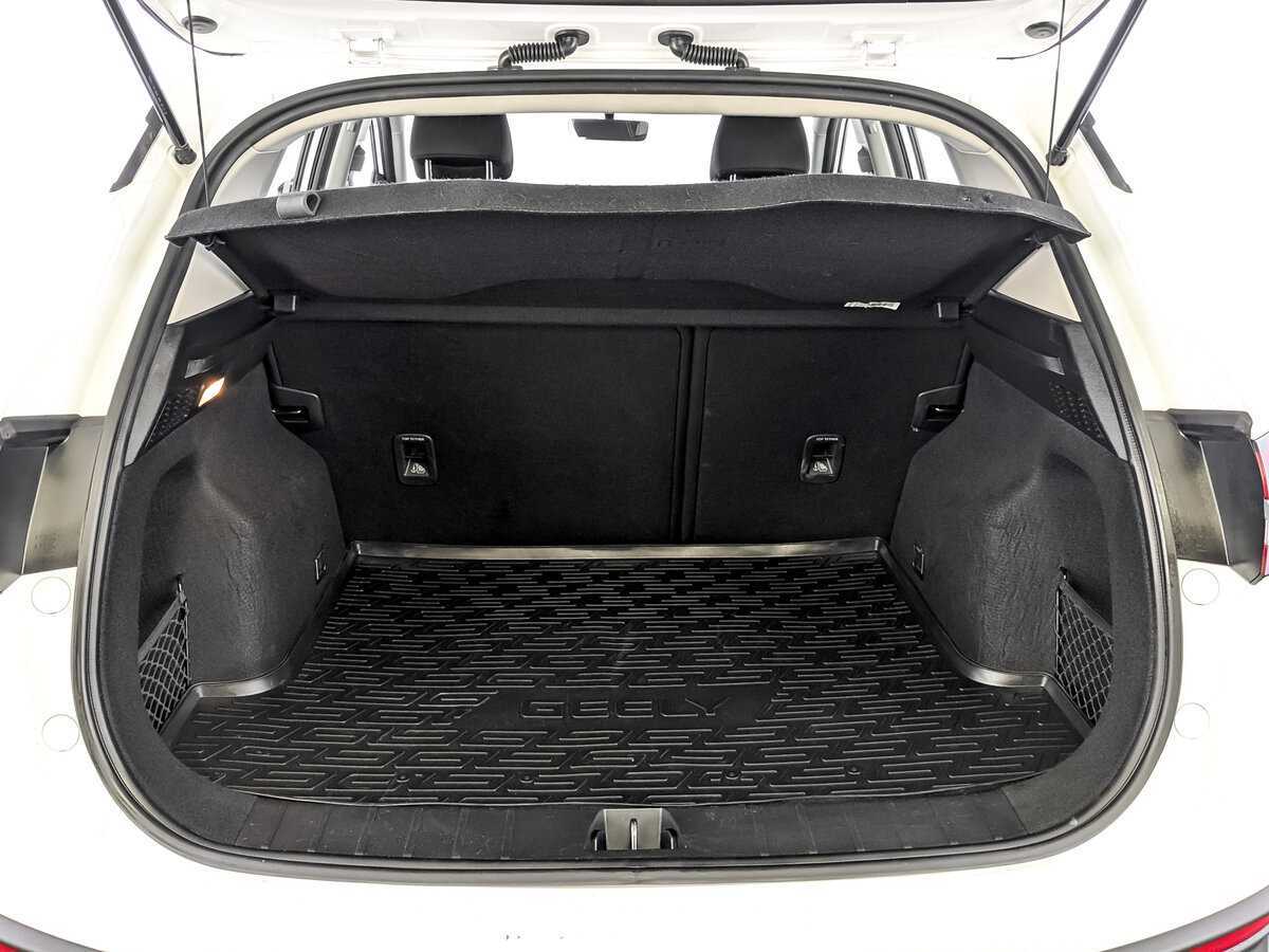 Geely Coolray, 2023 Фото №10