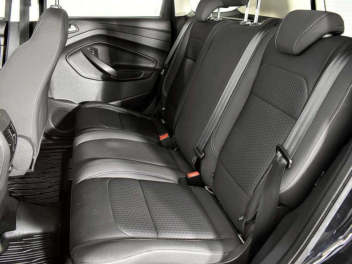 Ford Kuga, 2018 Фото №11