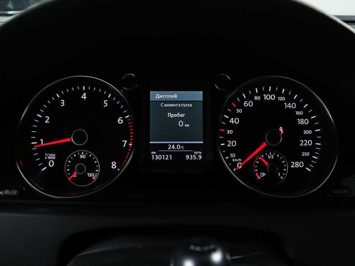 Volkswagen Passat CC, 2013 Фото №14