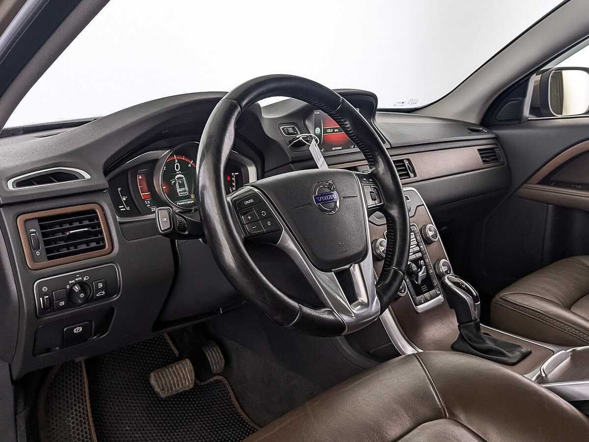 Volvo XC70, 2015 Фото №15