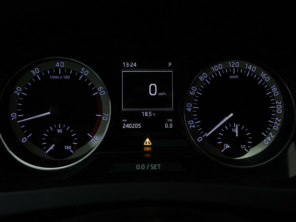 Skoda Rapid I, 2016 Фото №12
