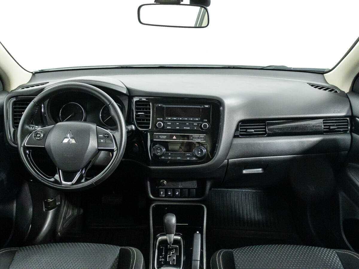 Mitsubishi Outlander, 2020 Фото №13
