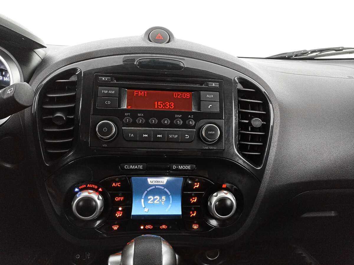 Nissan Juke, 2012 Фото №11