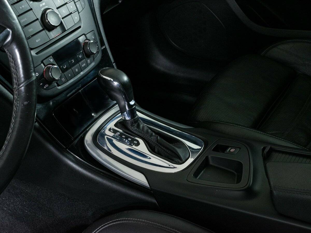 Opel Insignia, 2012 Фото №15