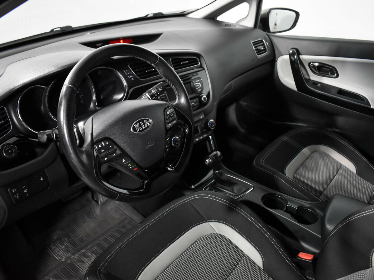 Kia Ceed II, 2012 Фото №9